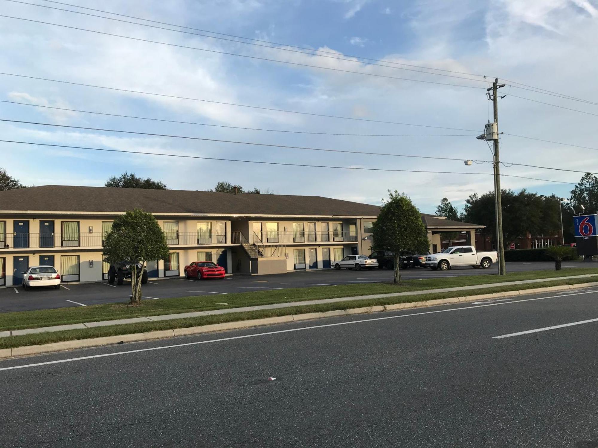 Motel 6-Macclenny, Fl ภายนอก รูปภาพ
